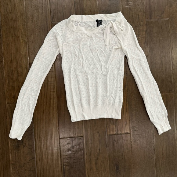 Kenzie Long Sleeve Top with Tie Up - Picture 7 of 10